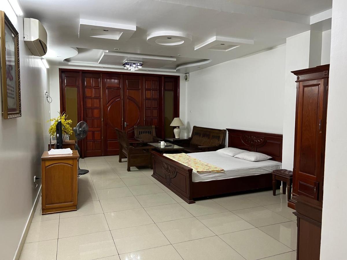 Anh Đào Hotel Hai Phong Esterno foto