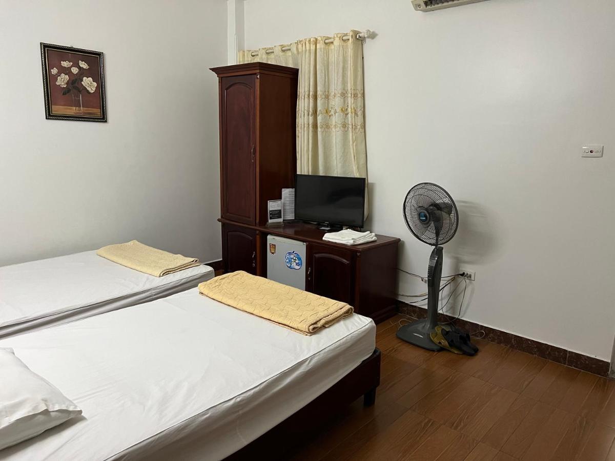 Anh Đào Hotel Hai Phong Esterno foto