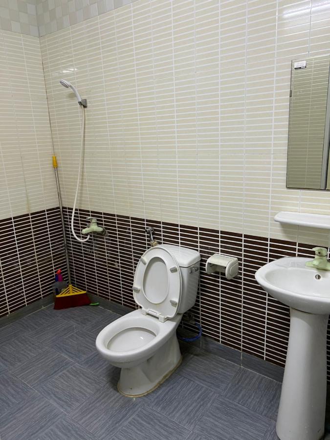 Anh Đào Hotel Hai Phong Esterno foto