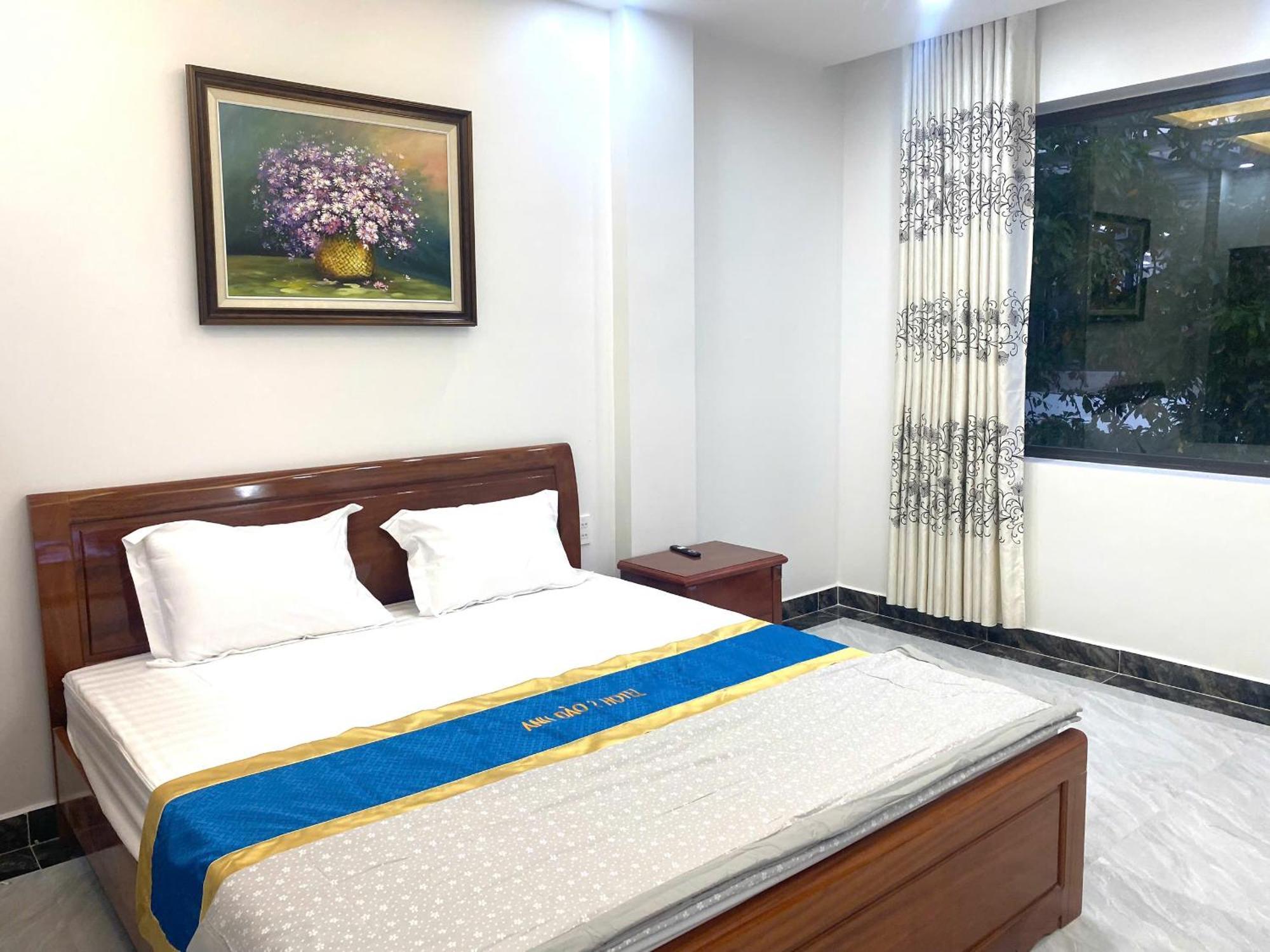 Anh Đào Hotel Hai Phong Esterno foto